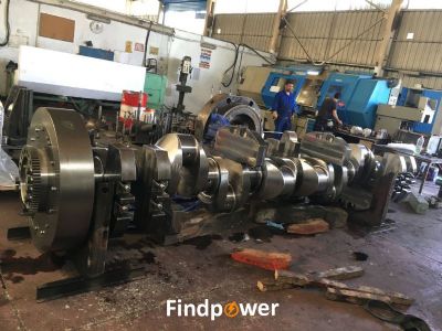 For Sale: MAK 8M32 STD Size Crankshaft